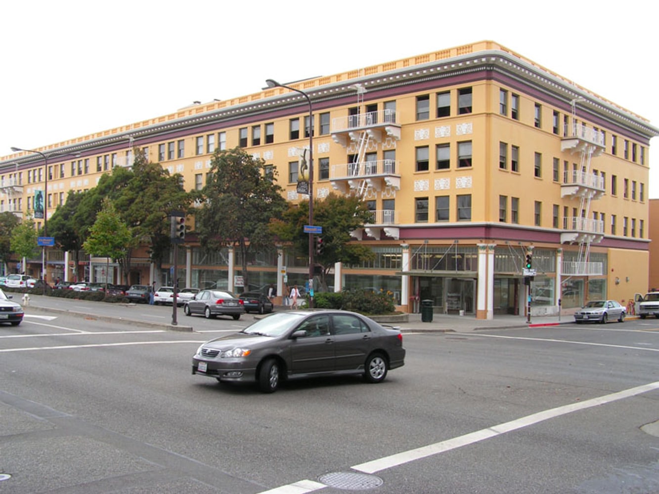 Pinnacle Crow Canyon, Hotel Oakland, La Qinta,