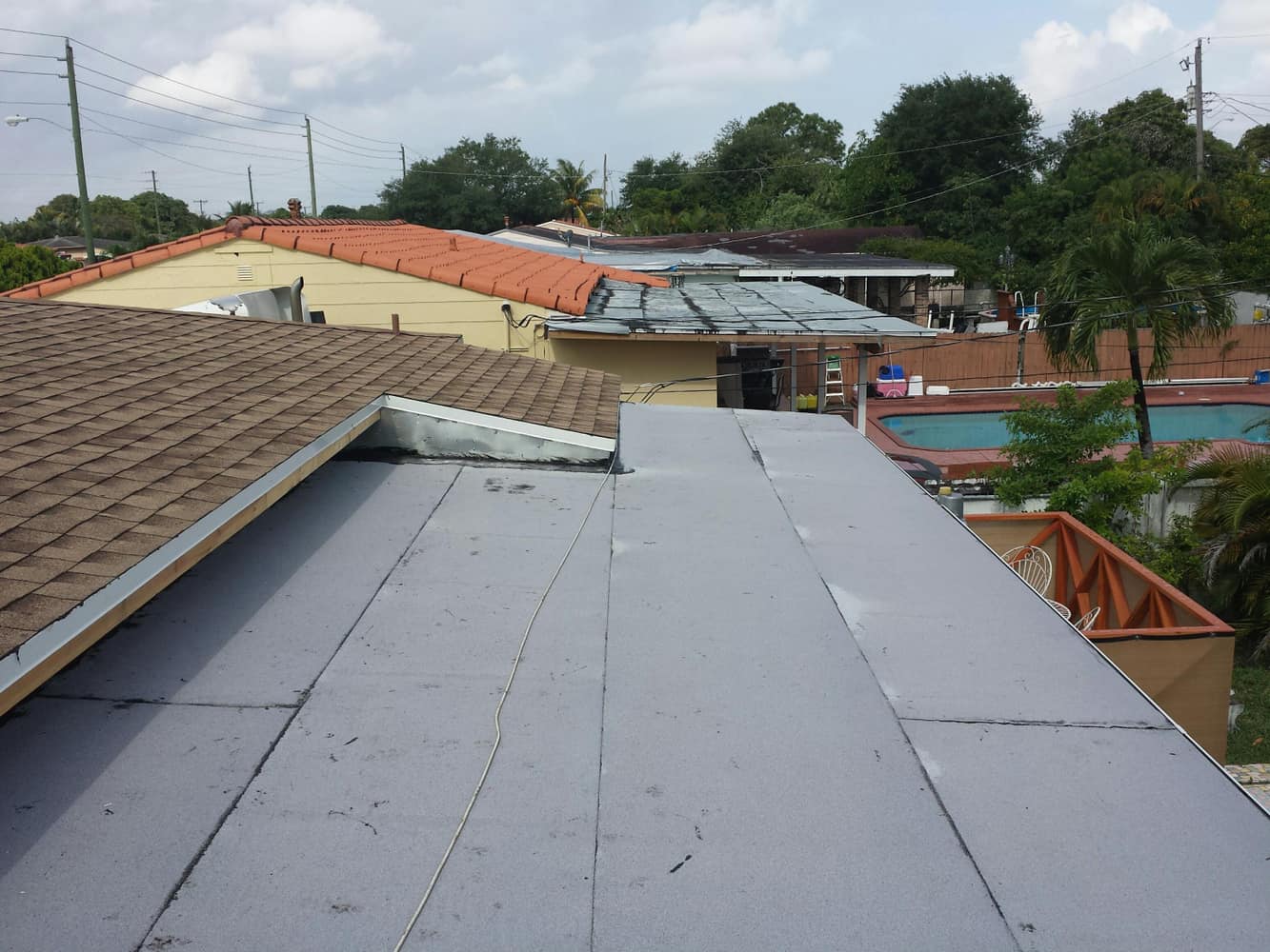 Shingle and Flat Roof Miami