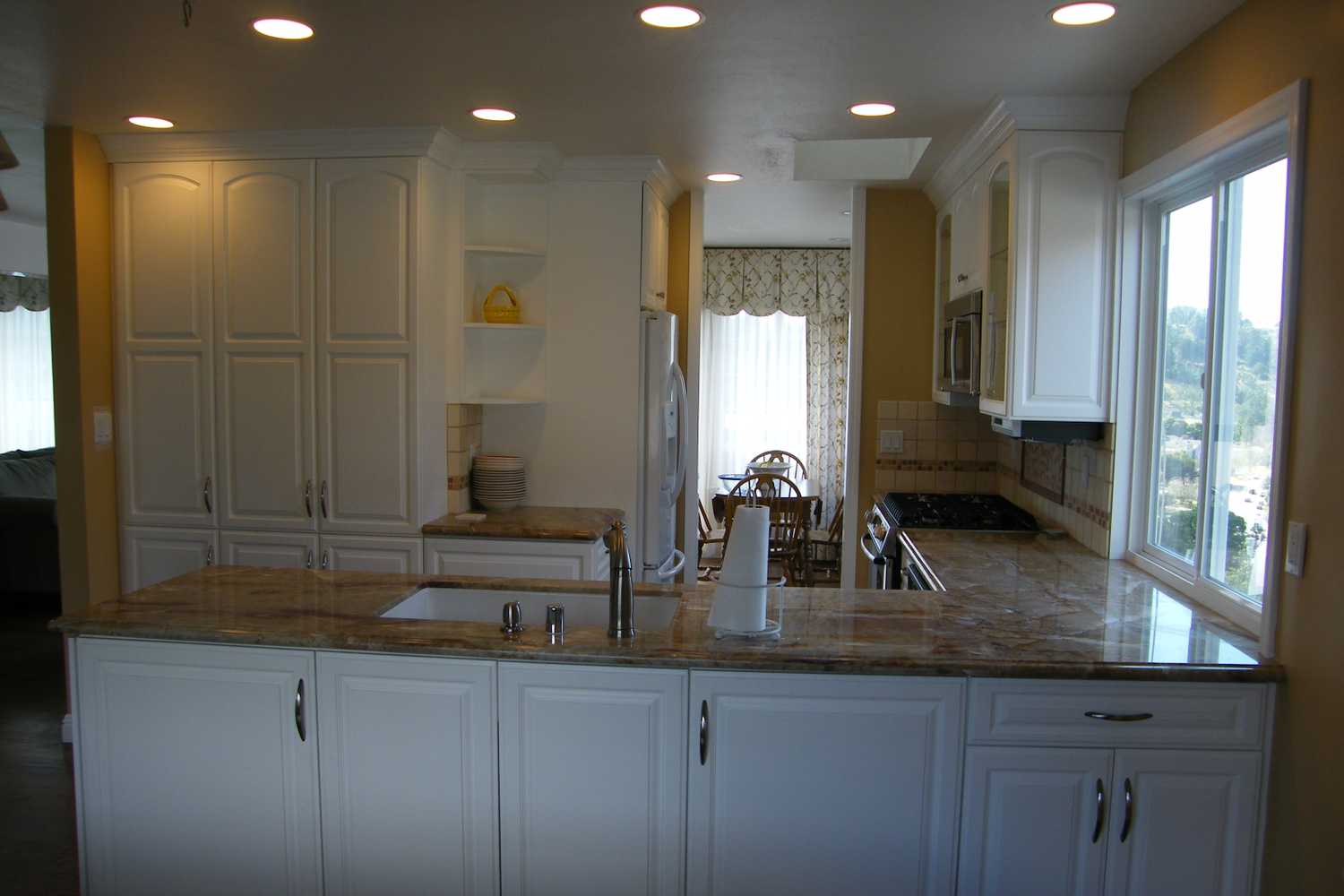 KItchen Remodel / Pacifica.