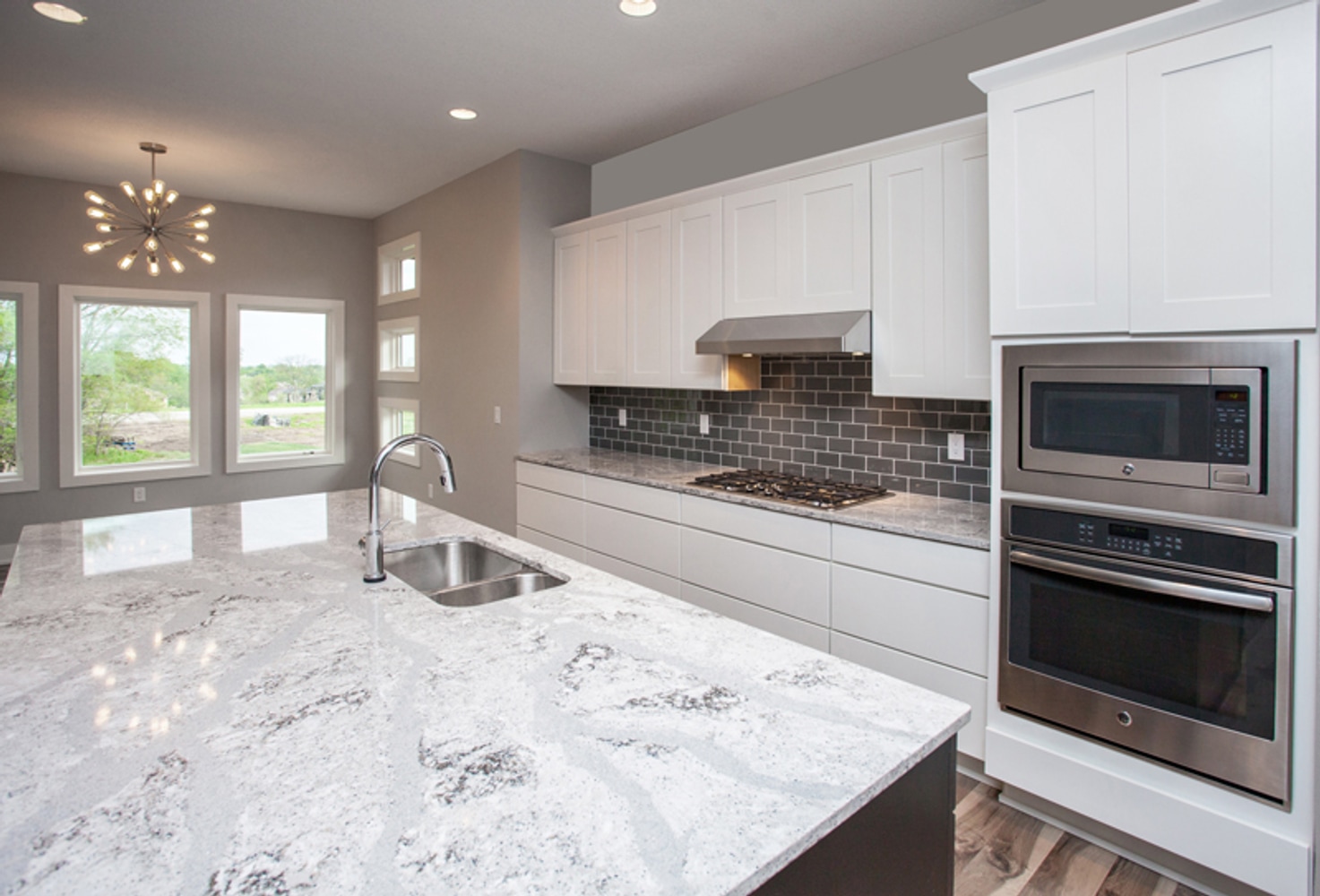 9427 Foxtail Cir, Norwalk