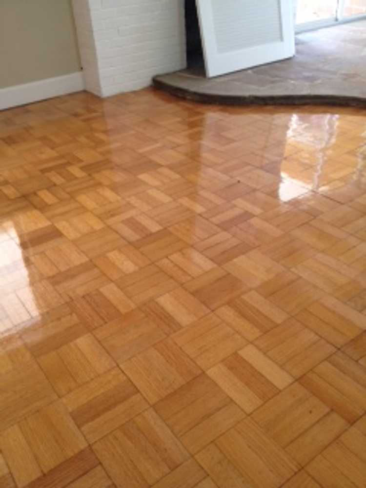 Photo(s) from Apex Wood Floors Inc.