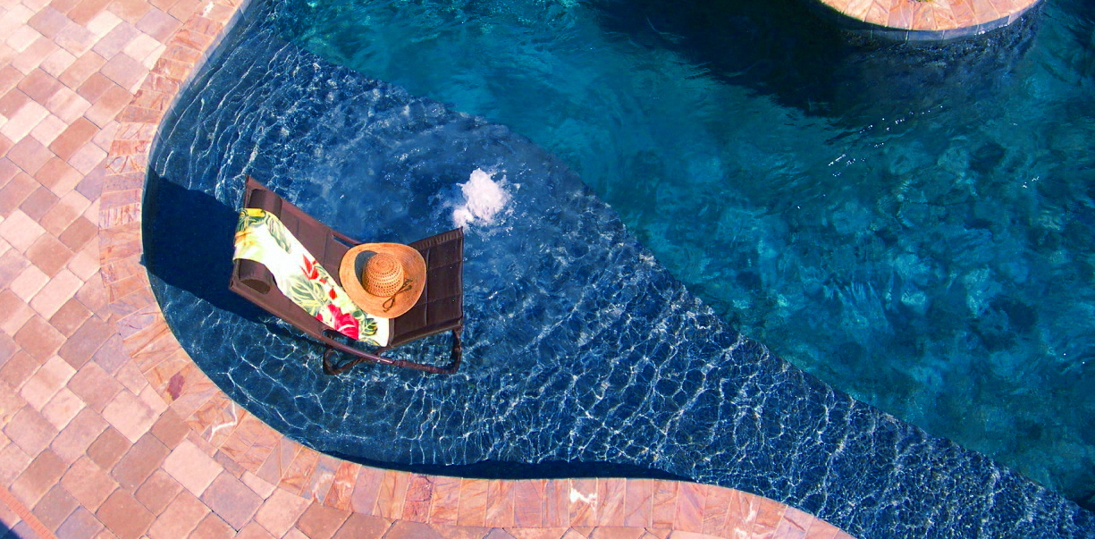 Waters Edge Pools, LLC