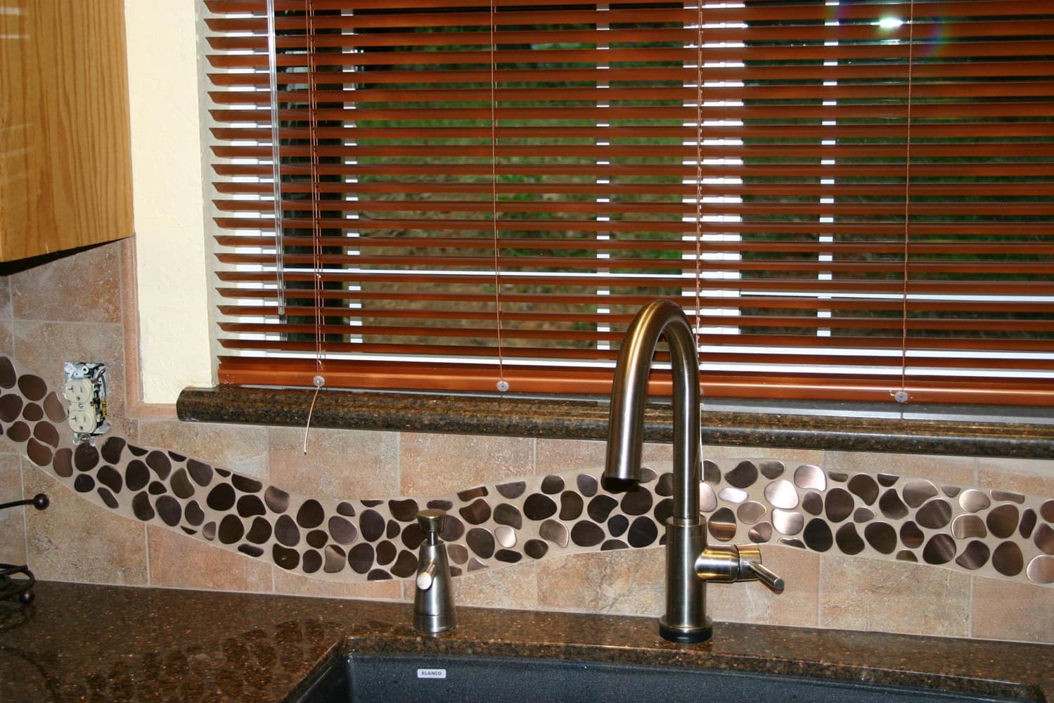 Viatera counter tops and tile backsplash