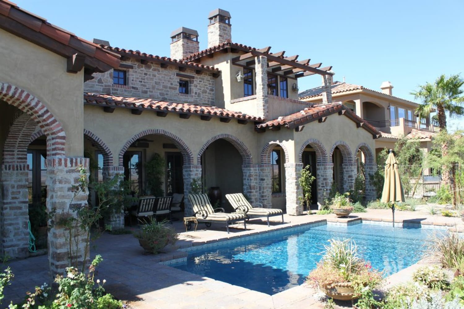 Placa Santa Maria Custom Home - Level Development Group Llc