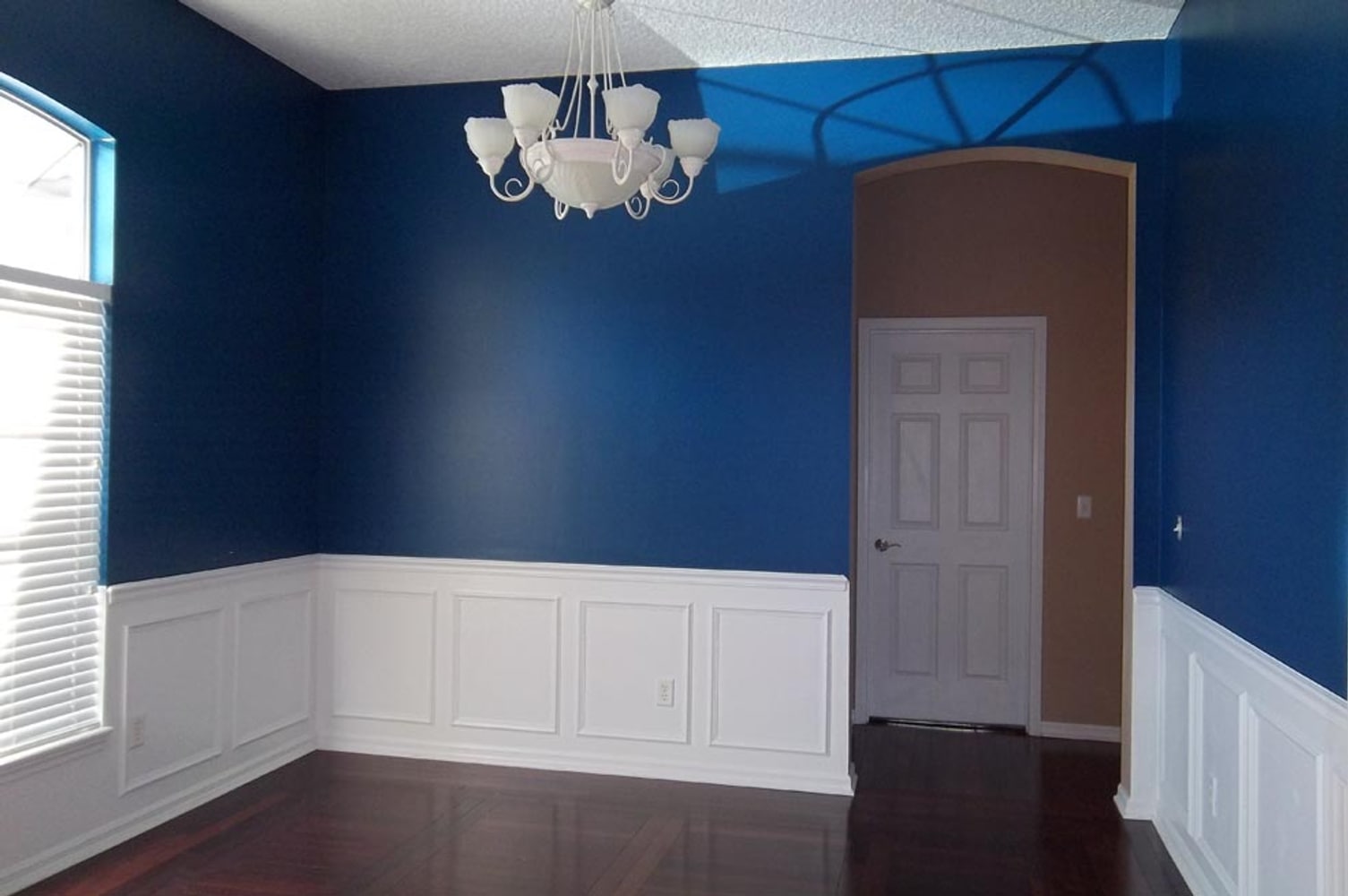 Photo(s) from straight edge painting llc