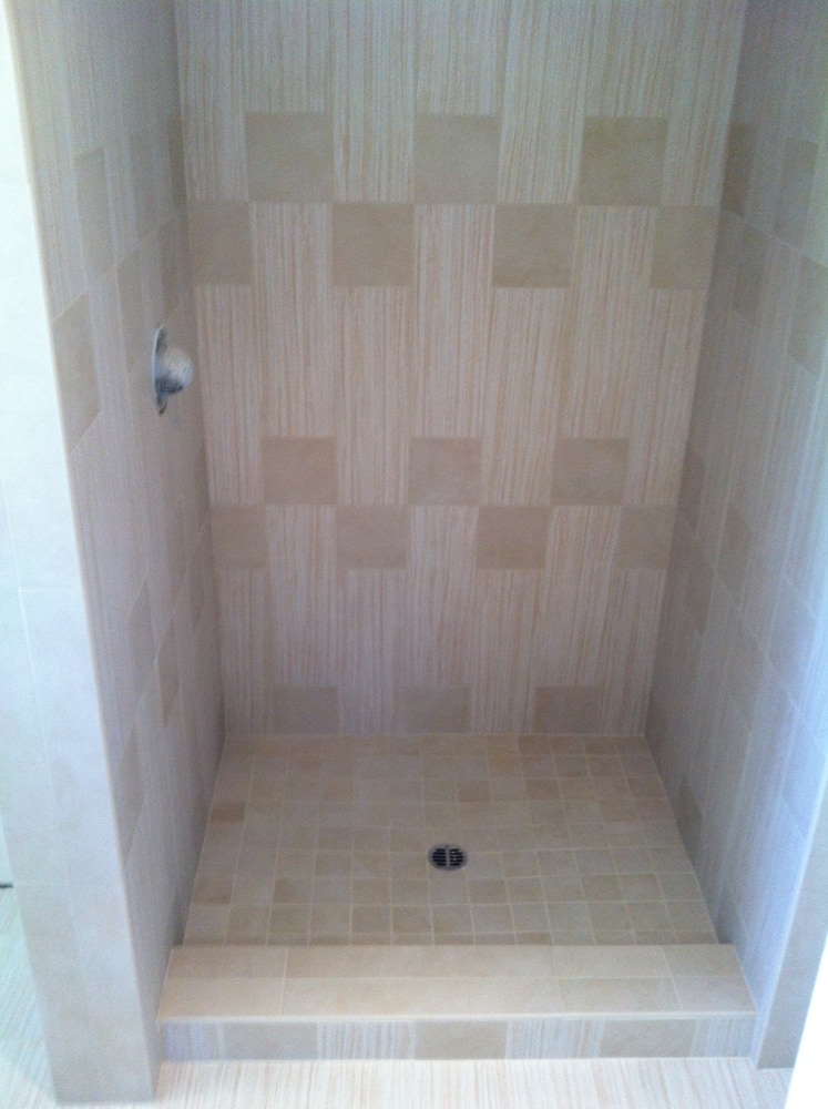 Photo(s) from Ale Tile