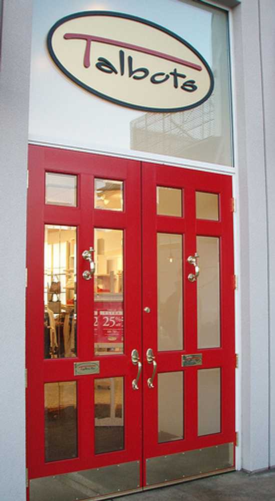 Photo(s) from www.doorsdoorsdoors.com & AMISH CUSTOM DOORS.COM