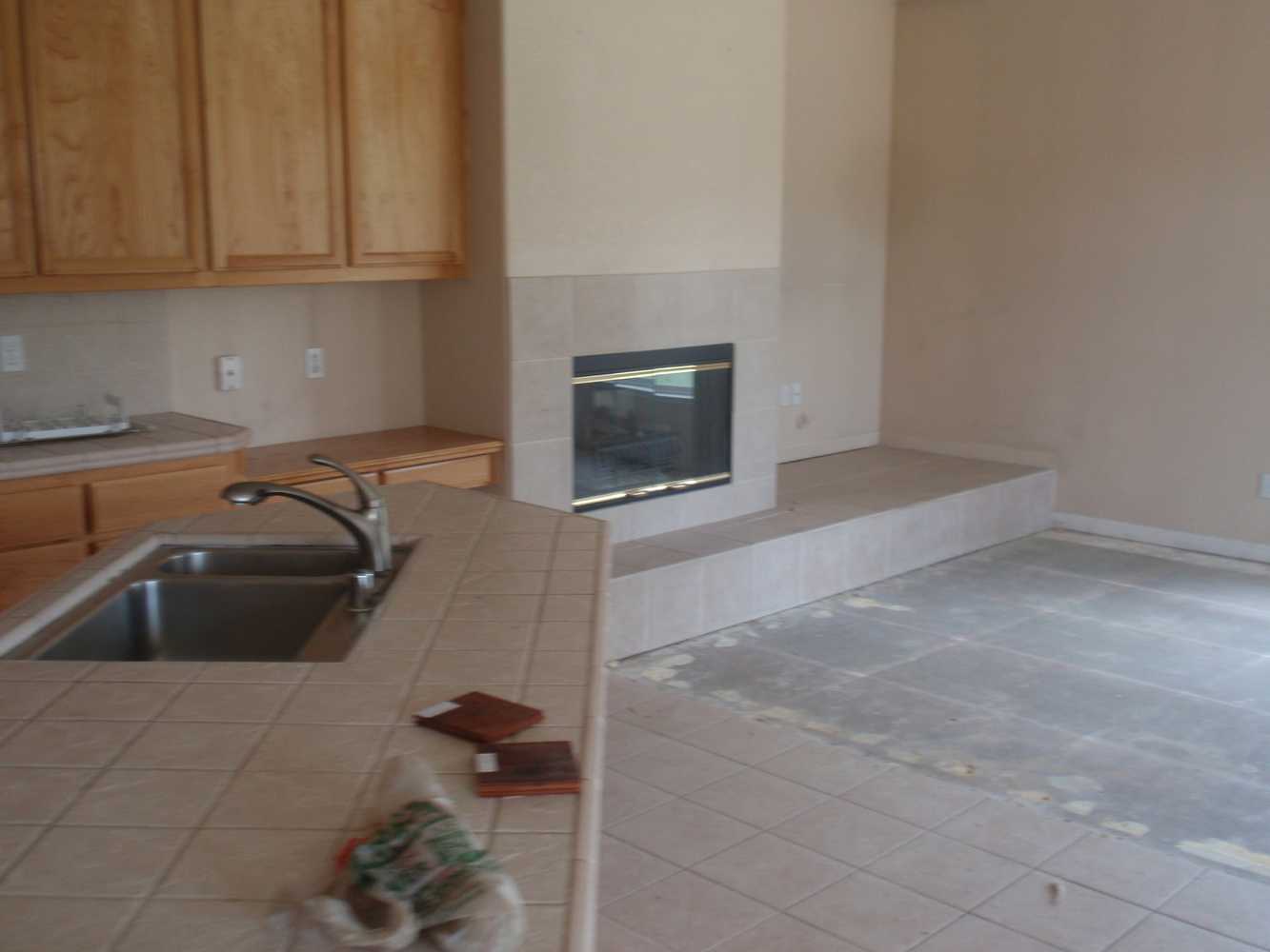 Mountain House, Kitchen