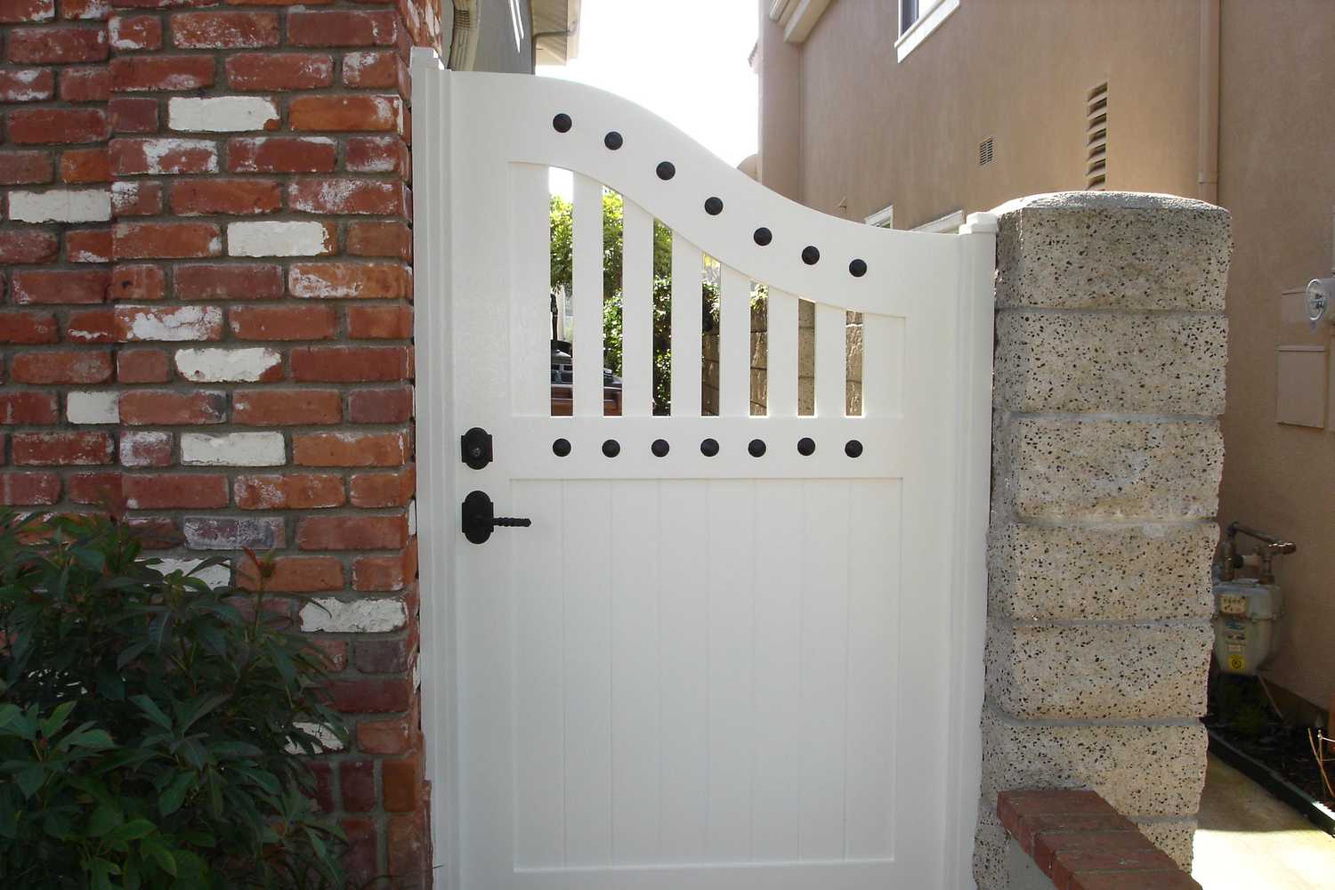 Handcrafted Architectural Gates and Doors
