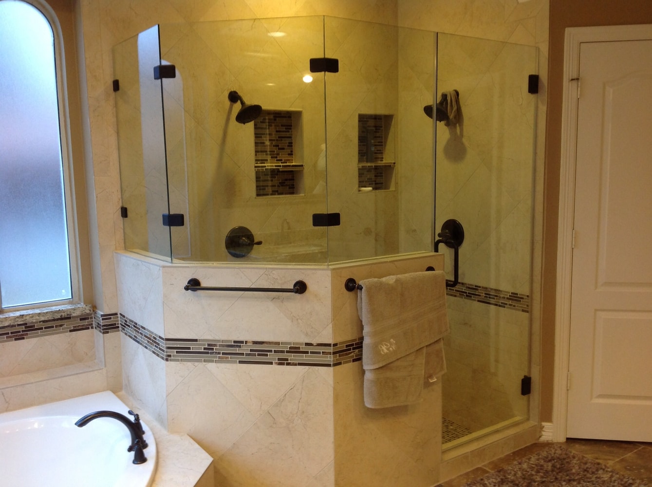 Photo(s) from Arc glass LLC