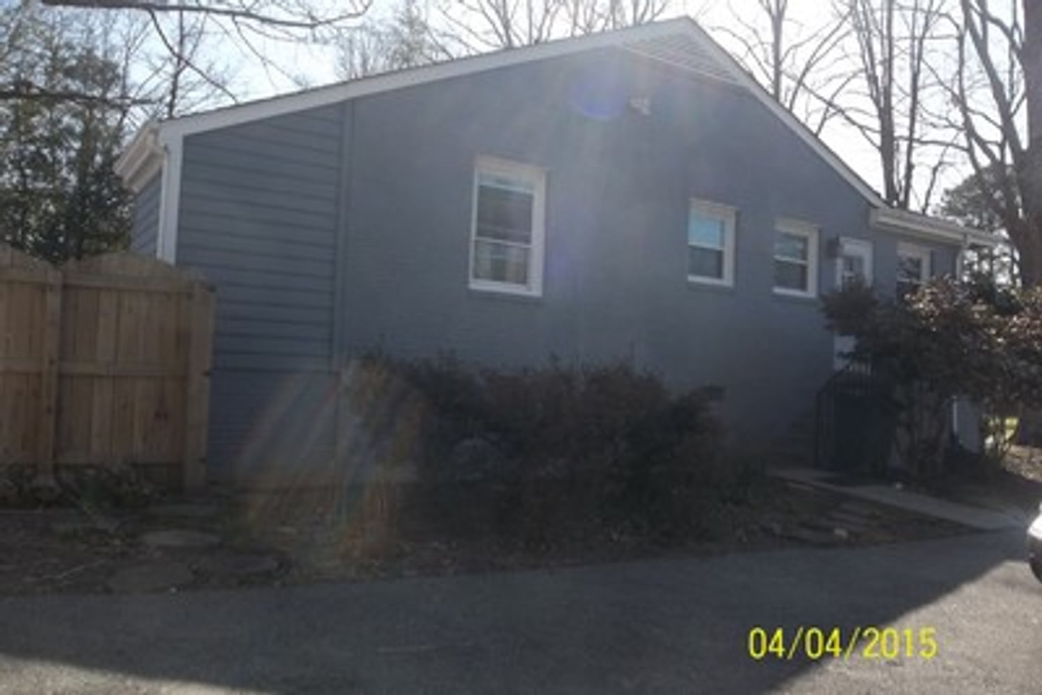 EXTERIOR PAINT BRICK (WHOLE HOUSE) AND DETACHED GARAGE