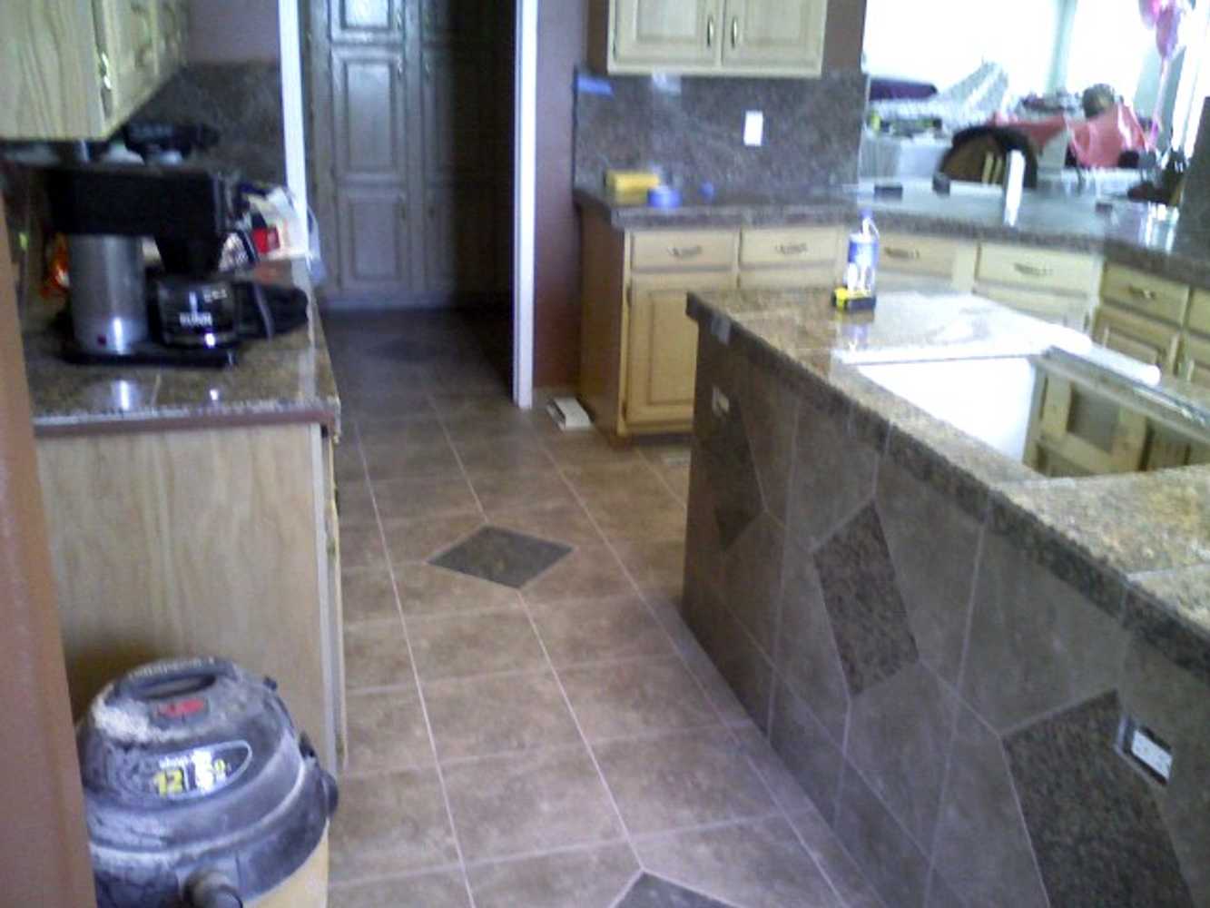 Othello Kitchen Granite/Porcelain Tile Work