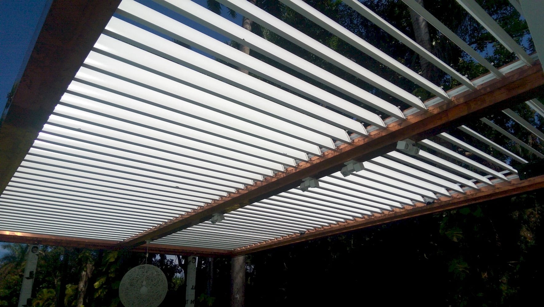 Photo(s) from Alumicenter Inc