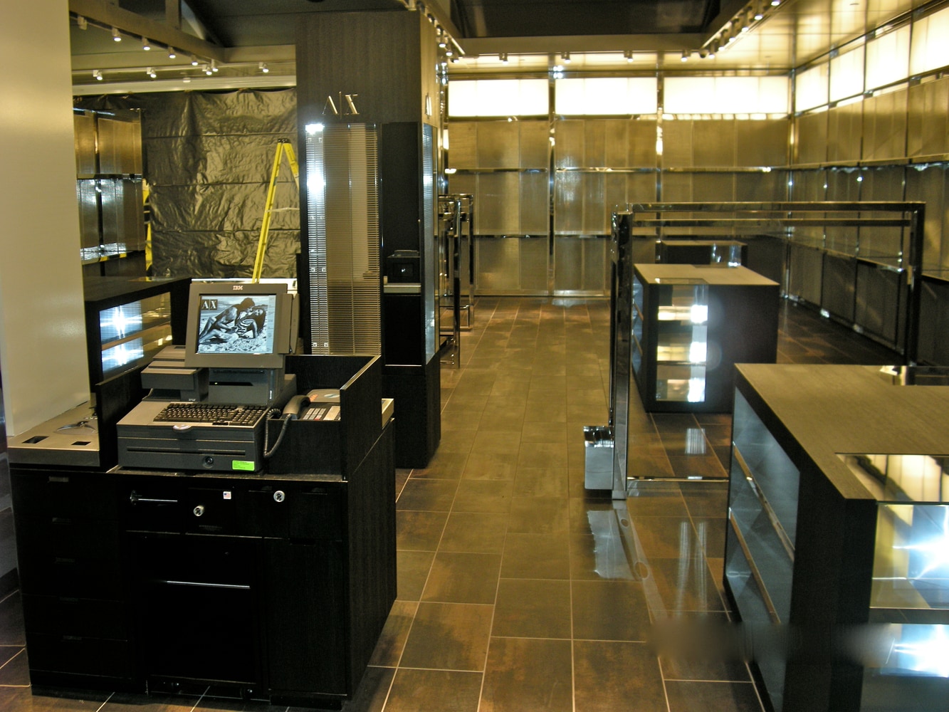 Photo(s) from Arizona Crown and Stairs