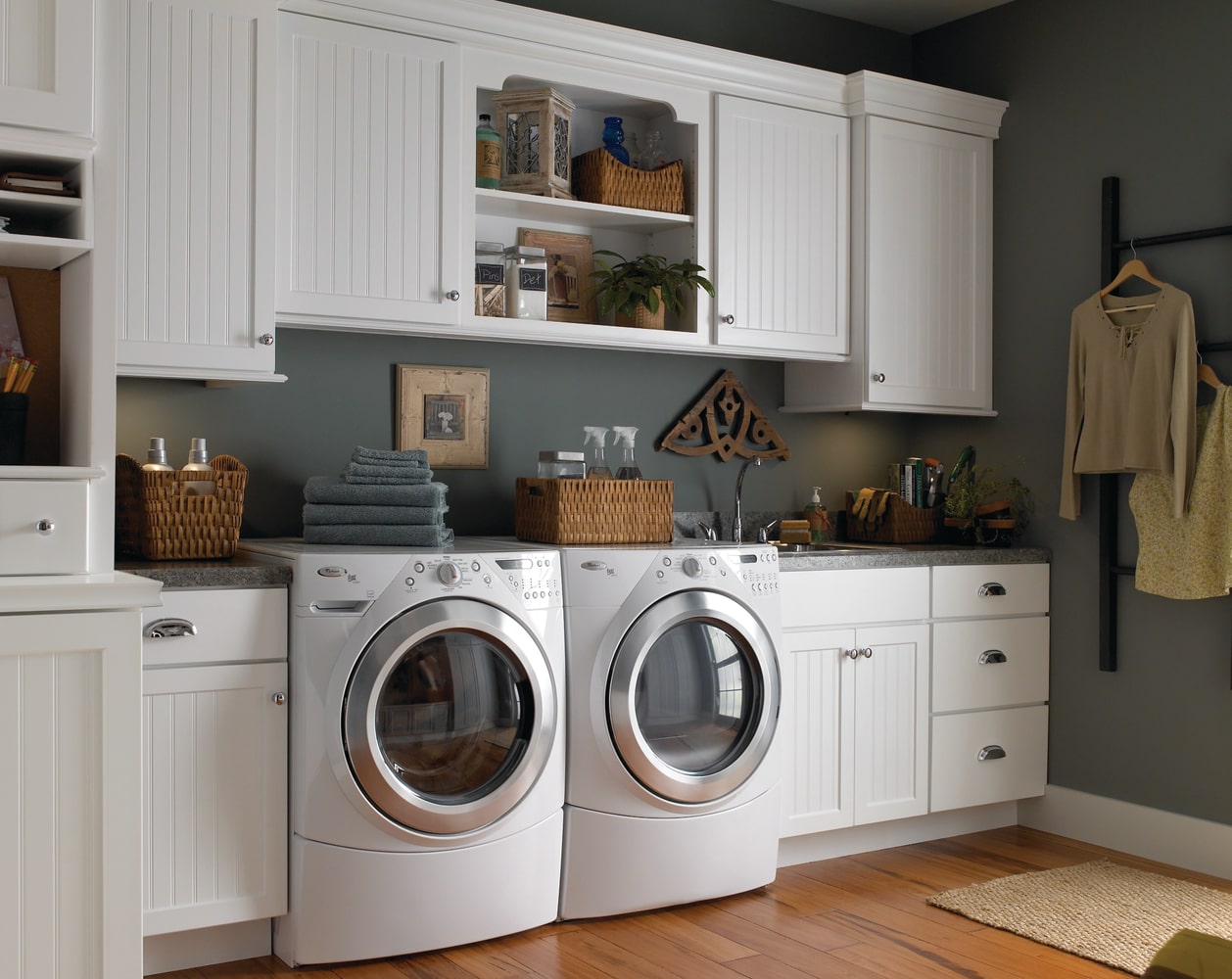 Projects by Da Vinci CABINETRY