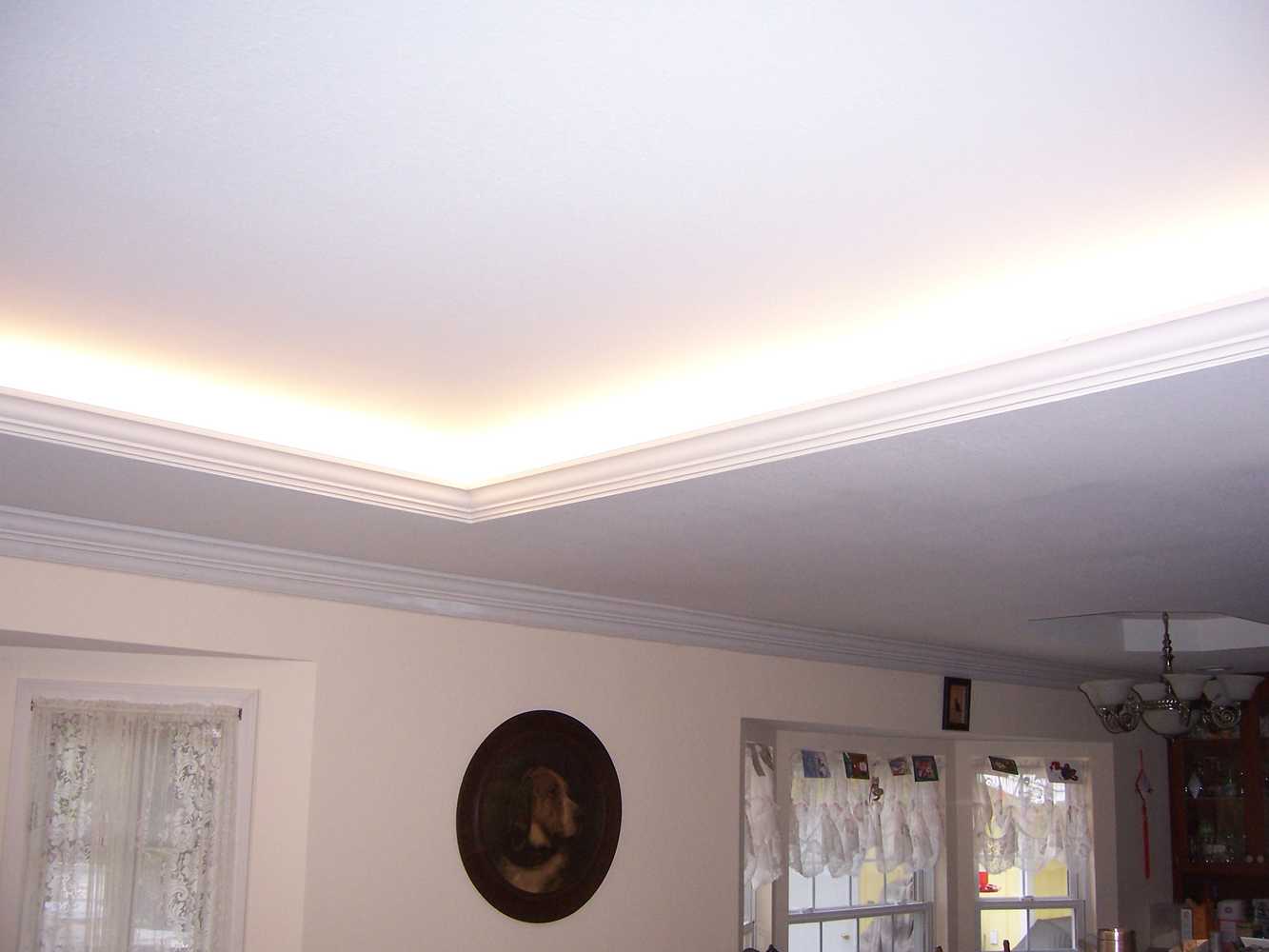Trayed ceiling