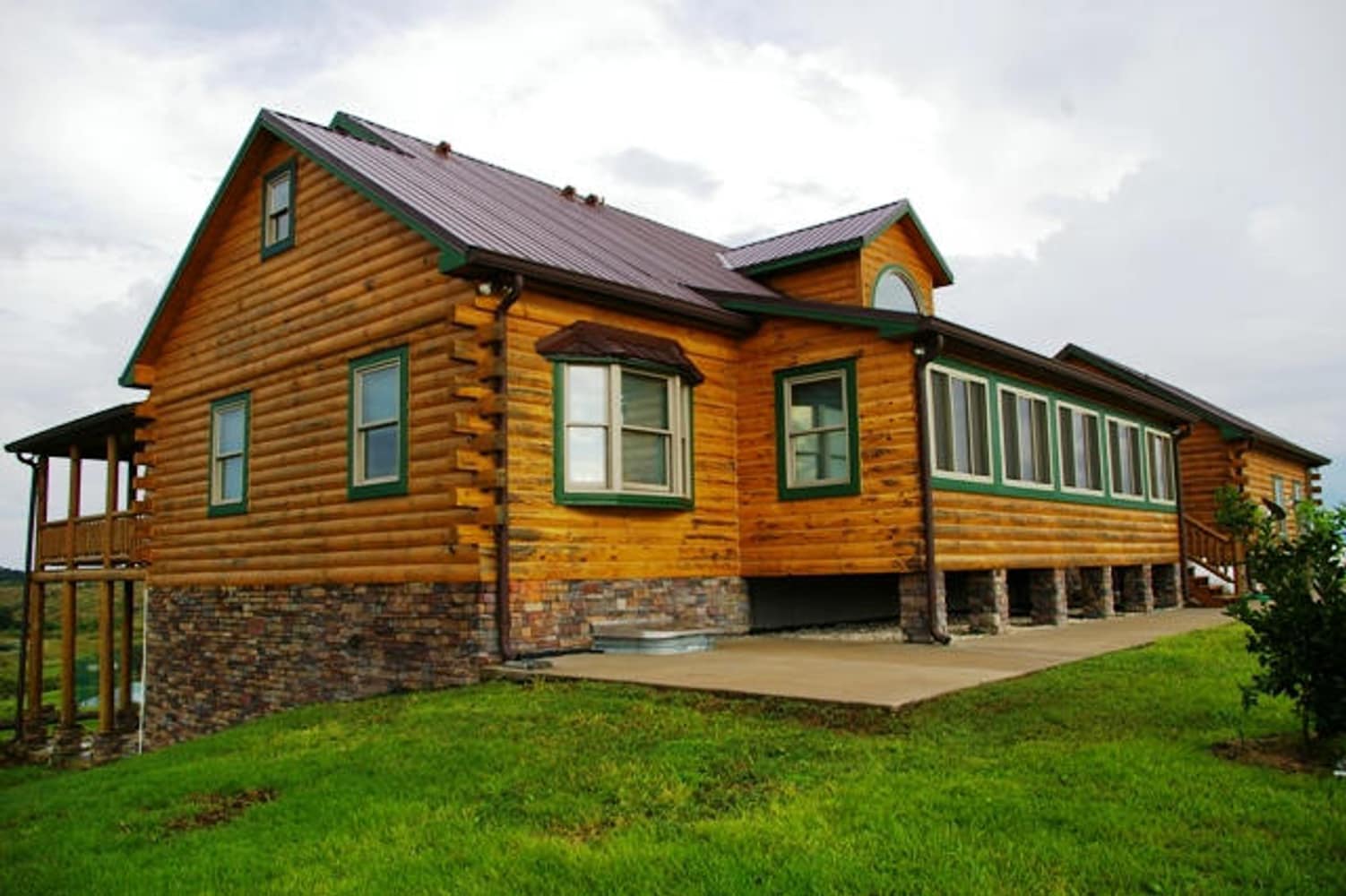 Tracy Winters Log Homes And Sealants Inc