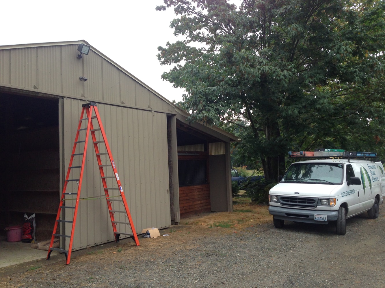 Projects by Emerald State Electric