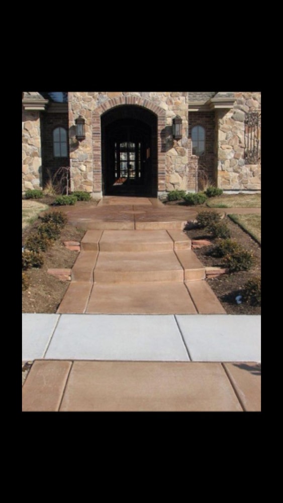 Photo(s) from Artistic Exteriors LLC