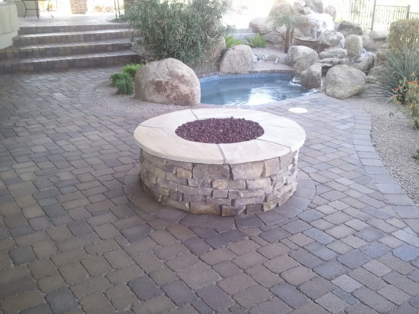 Pave Cleaner LLC A Exterior Flooring Cleaning Sealing and Restorations Company in Az.