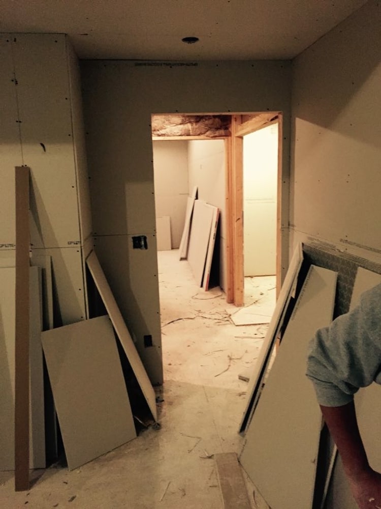 Photo(s) from H & R Drywall Services