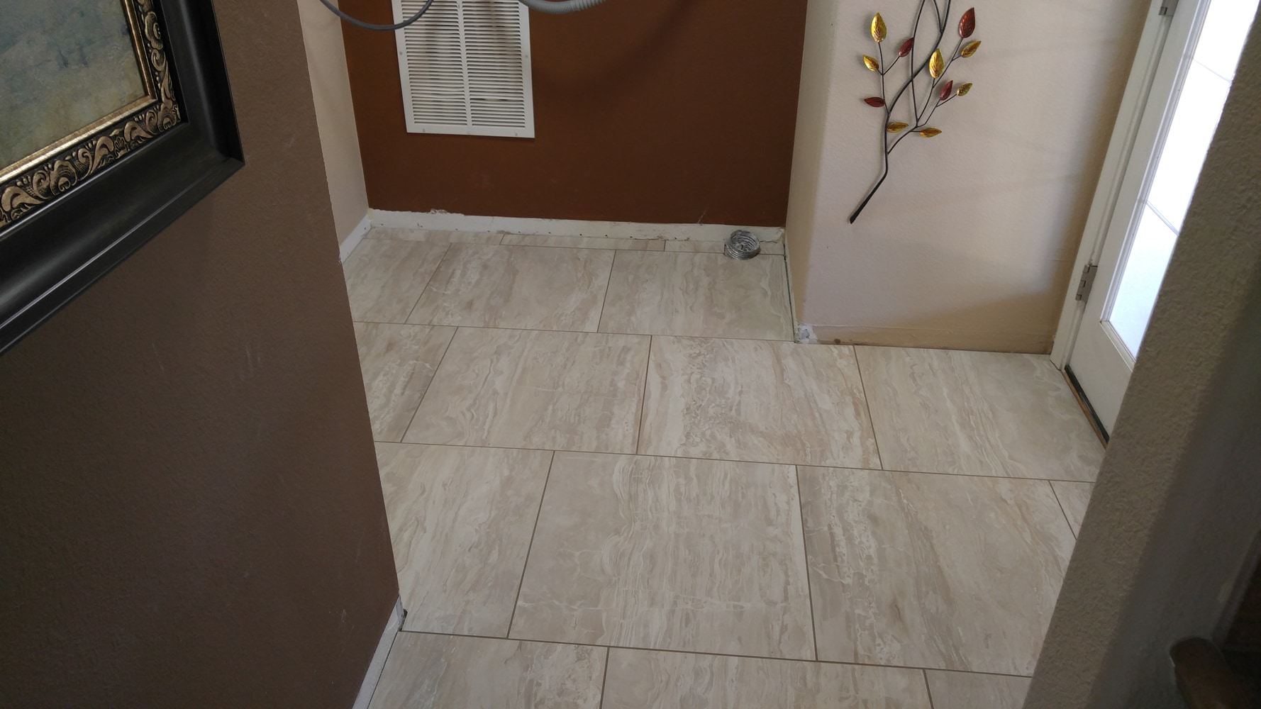 Ceramic, Porcelain... Tile keeps AZ cool in the summers!