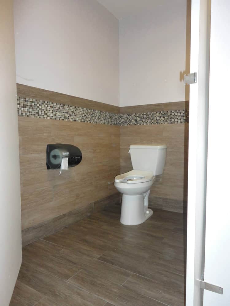 Photo(s) from MECKLENBURG CONSTRUCTION LLC