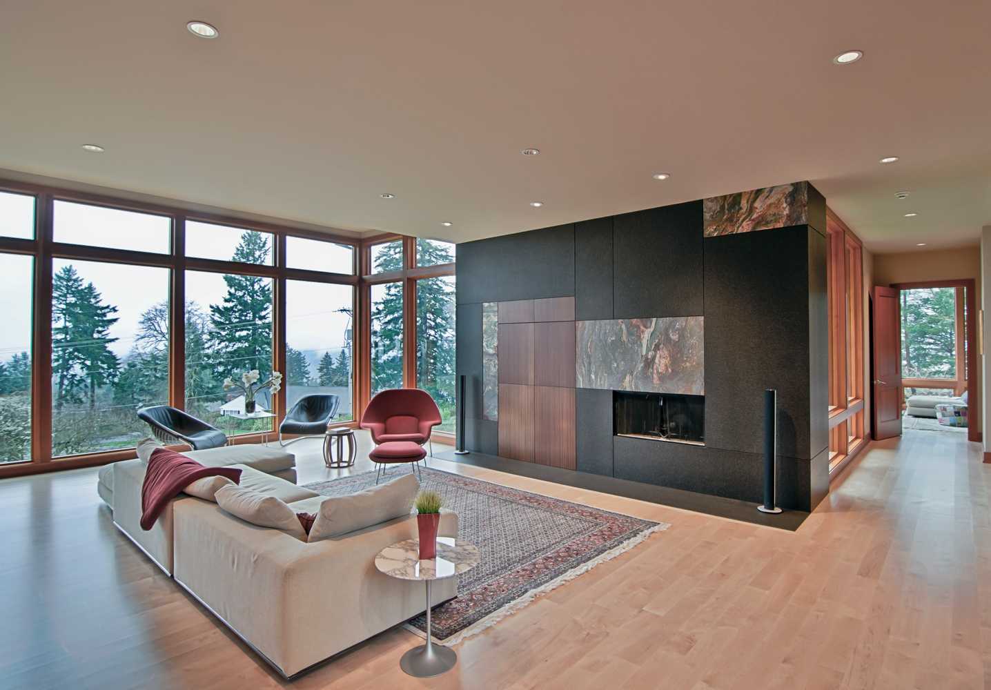 Lake Oswego Warm Contemporary