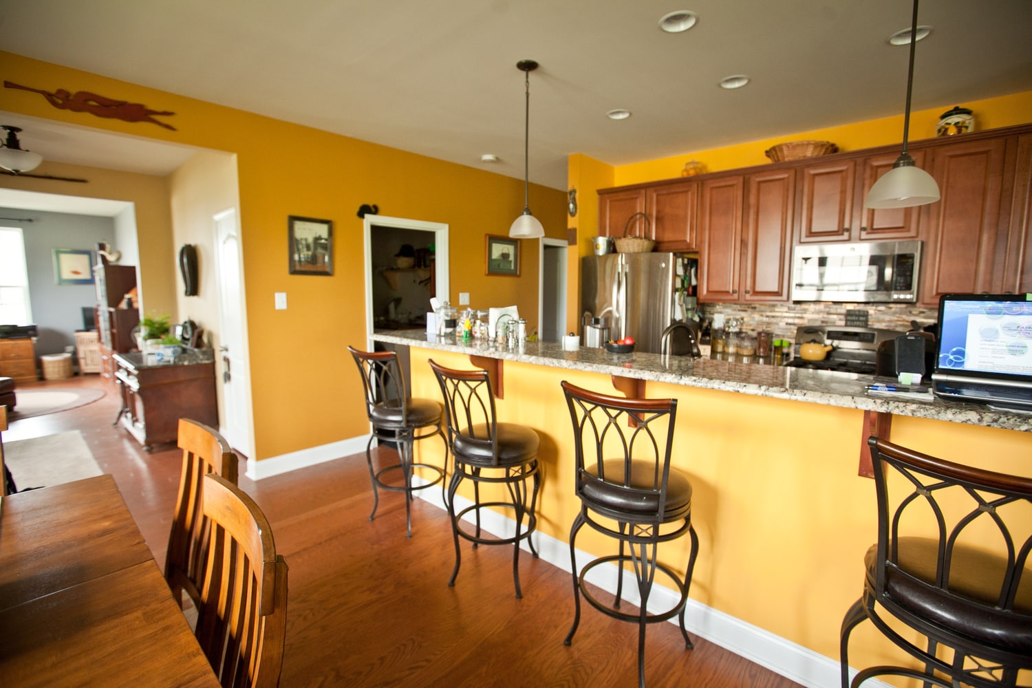 Photo(s) from Balla Custom Services