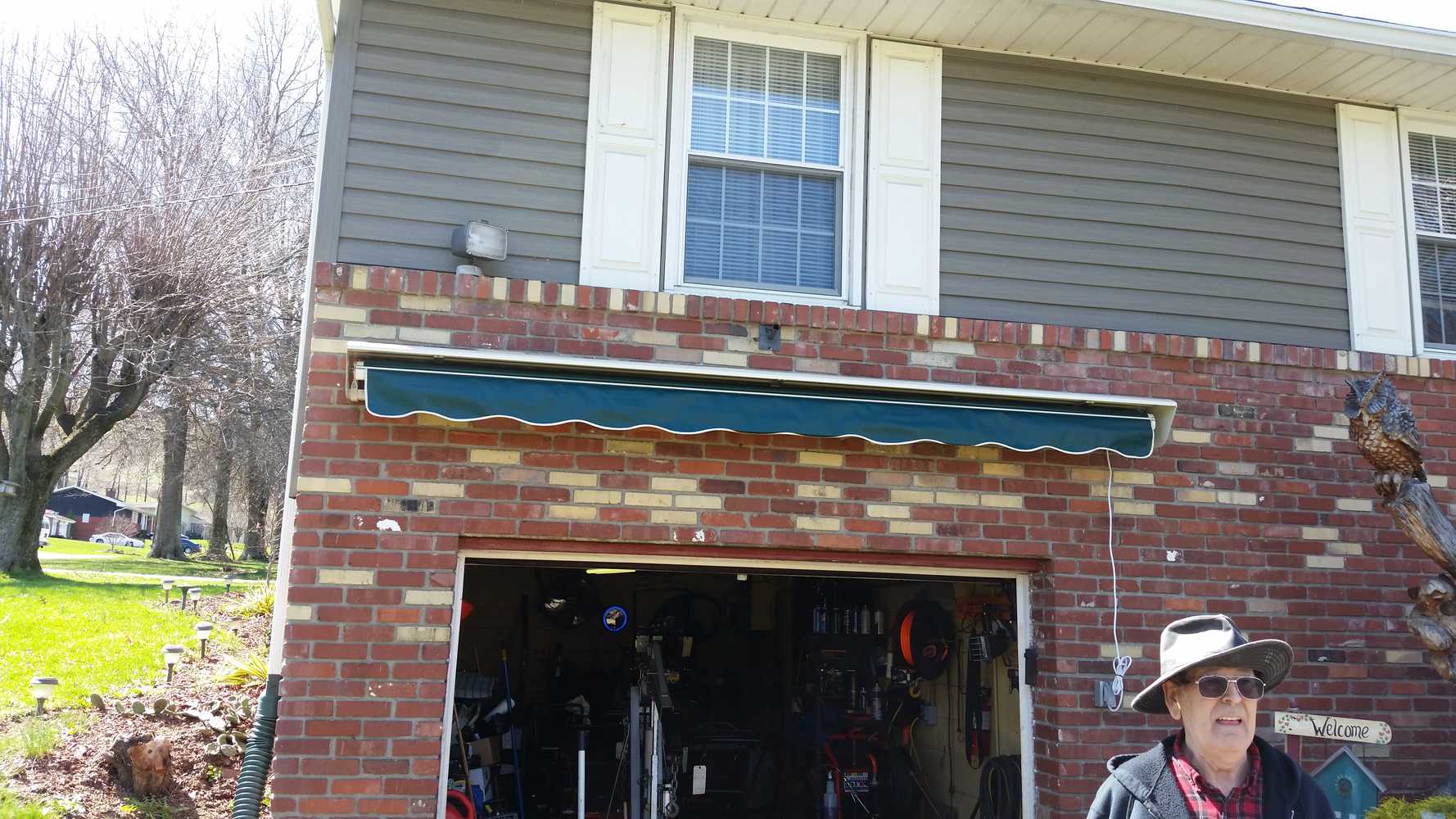 retractable awnings