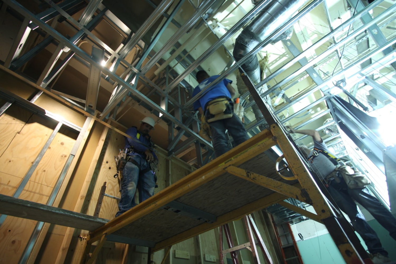 Metal Framing at Sbarro