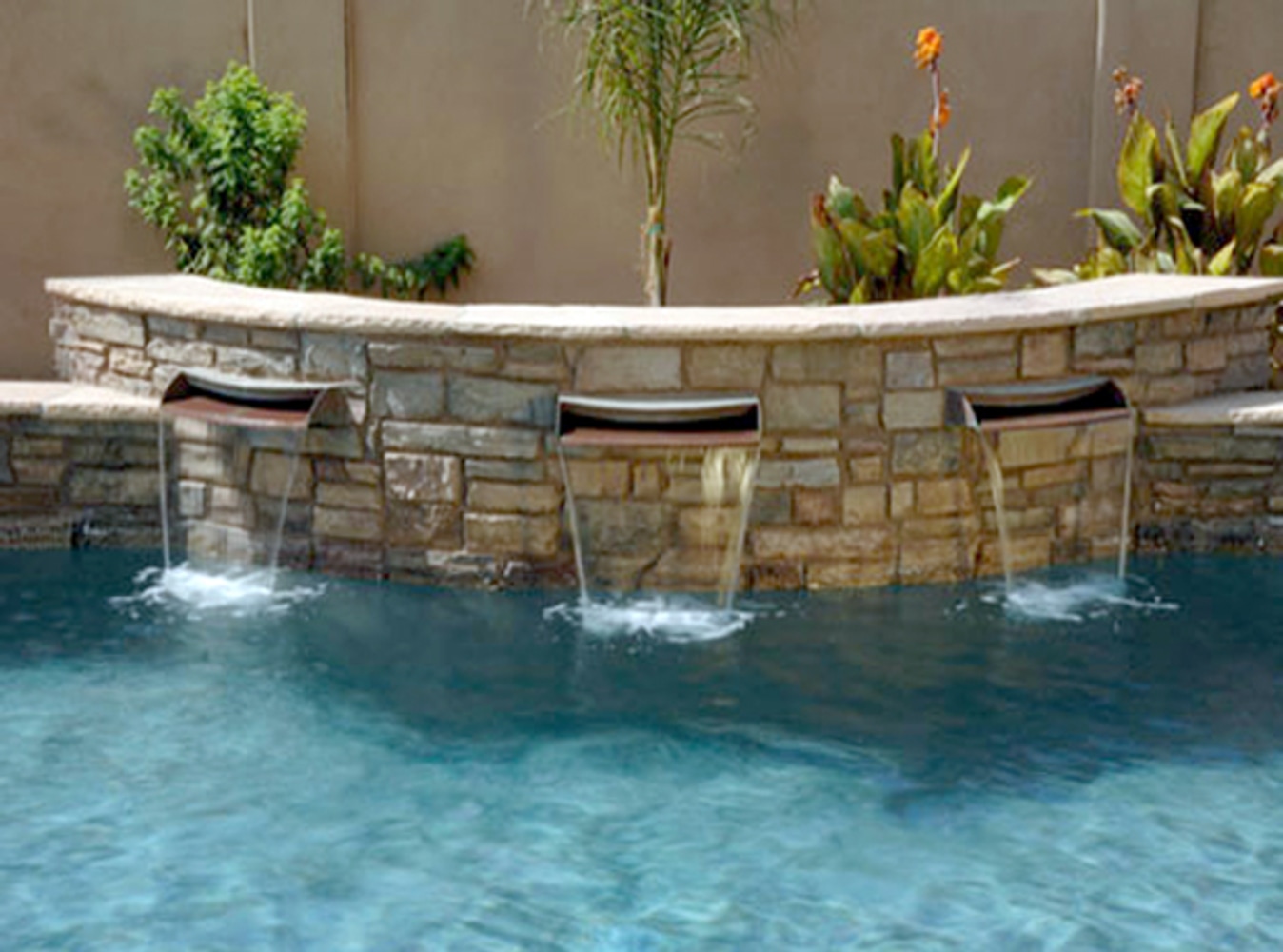 Photo(s) from Chanclerz