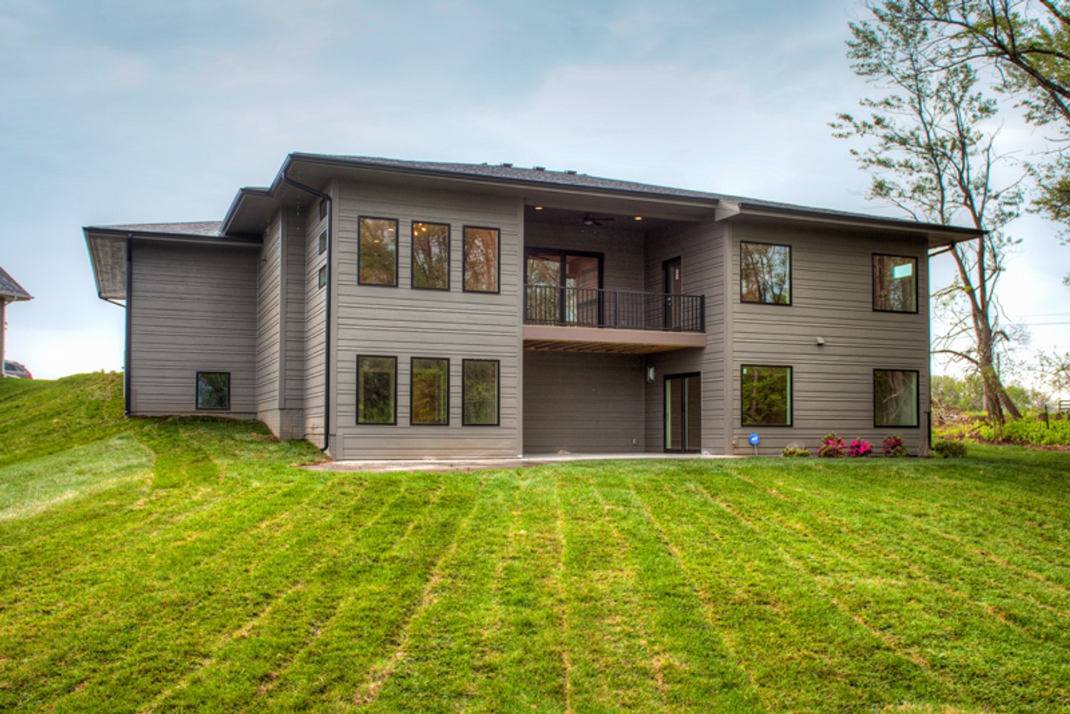 9427 Foxtail Cir, Norwalk