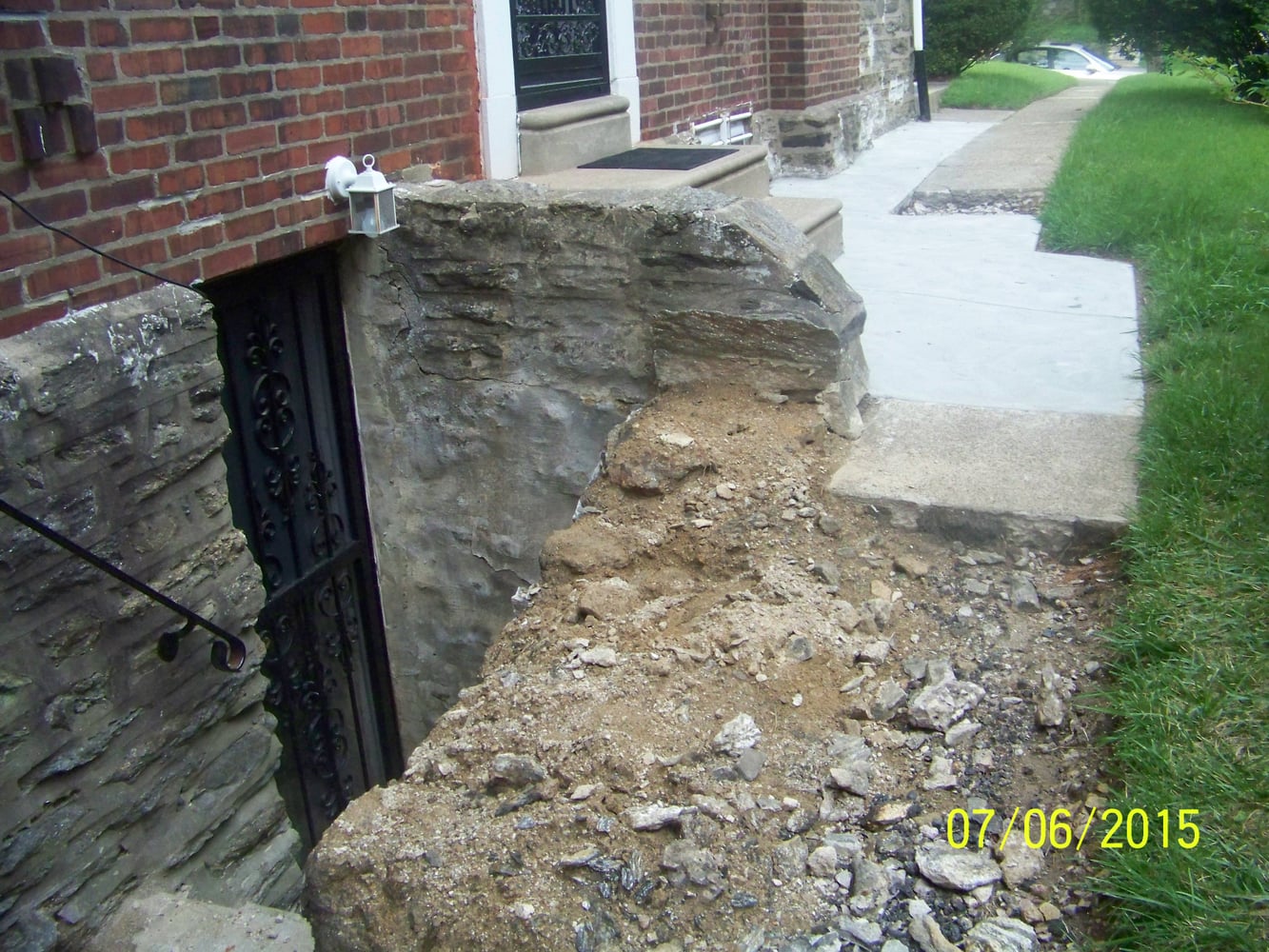 2339 Bryn Mawr Ave back patio