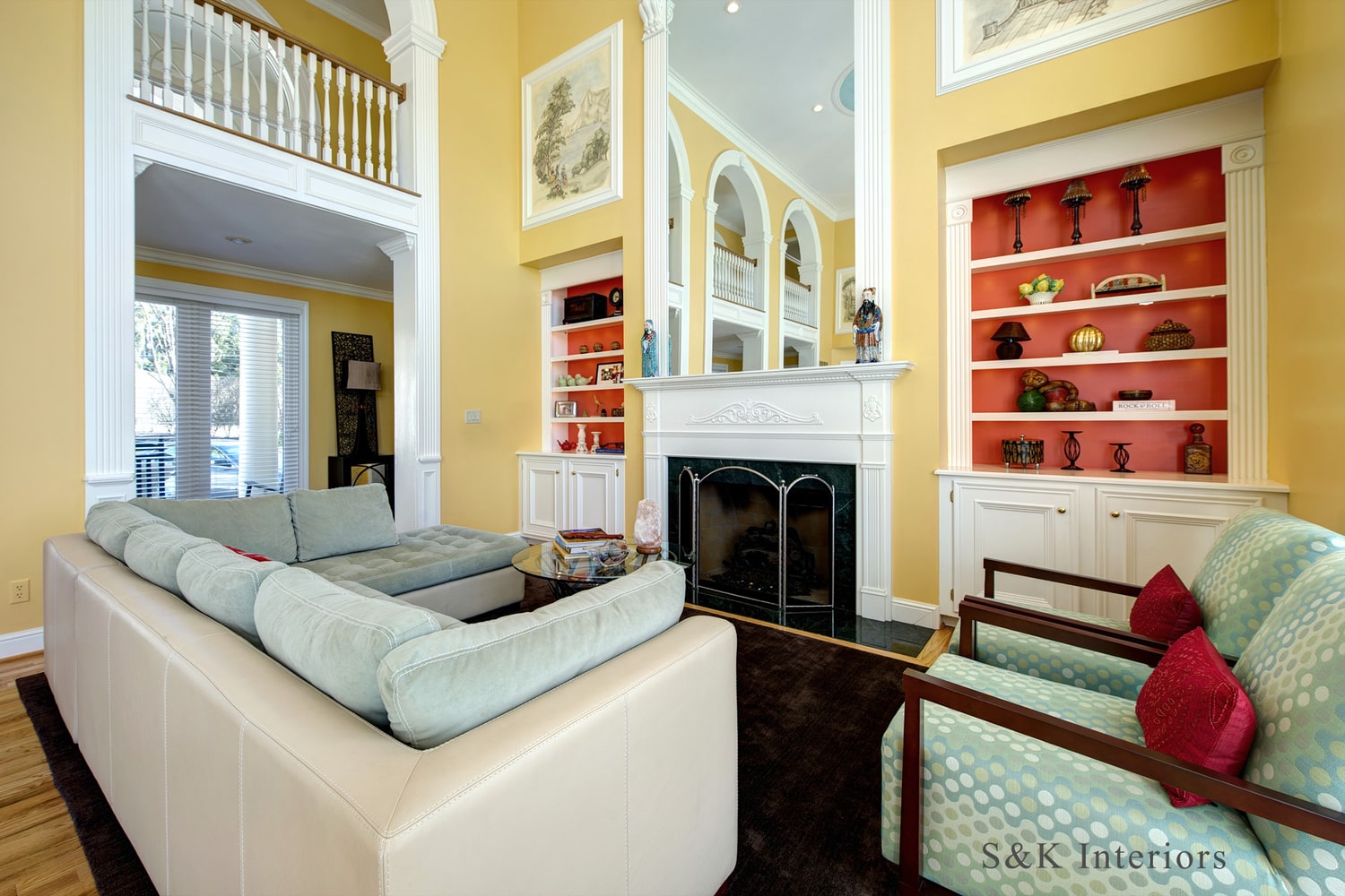 HOME IN FRONTENAC, MISSOURI