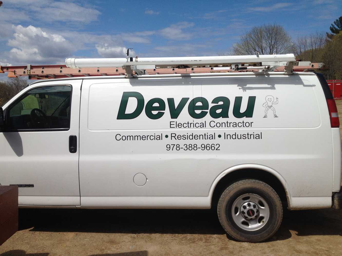 Photo(s) from Deveau Electric