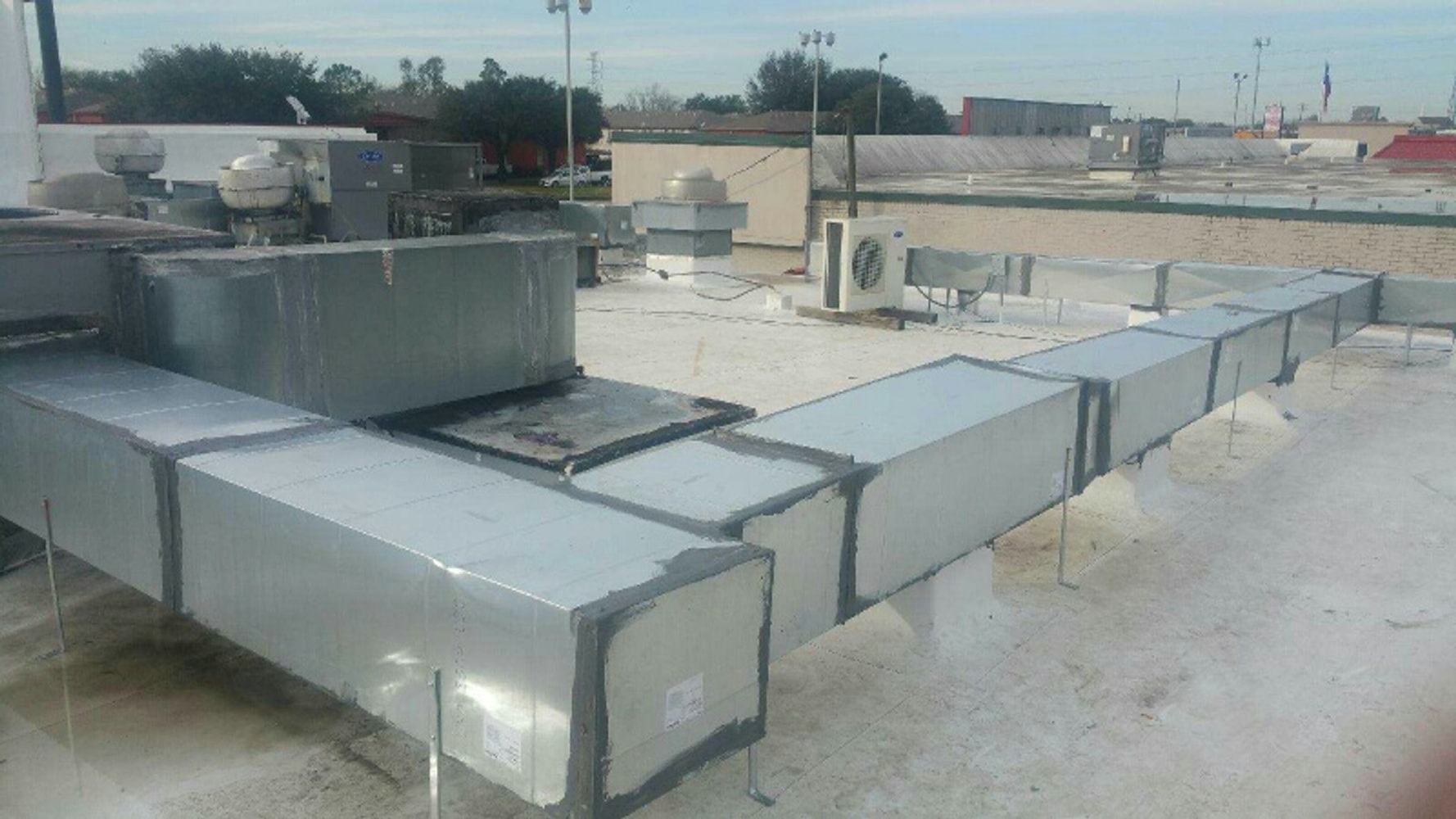 Photo(s) from Air-Mediks