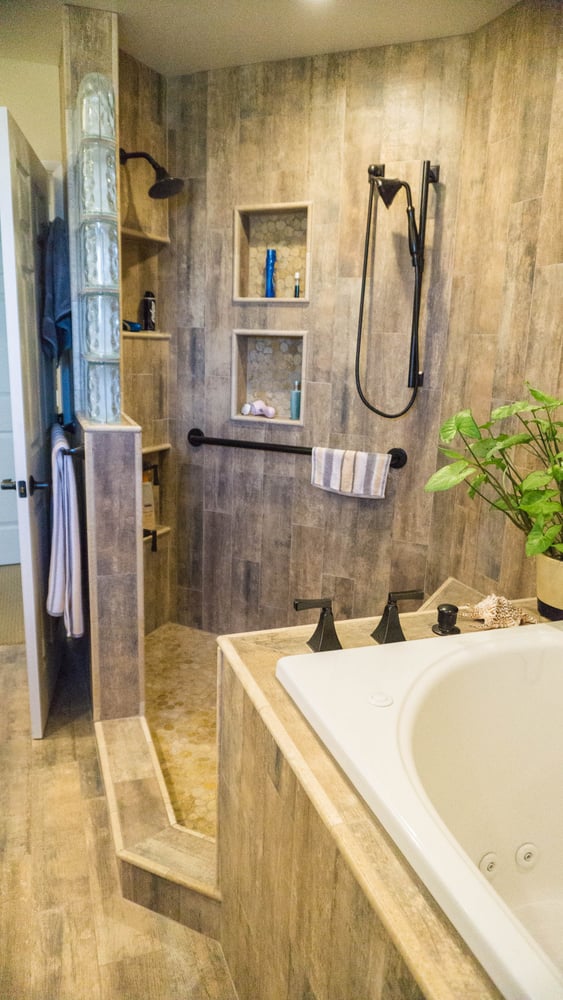 2014: Earthy Wood & Glass Master Bath