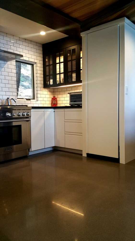 Concrete & Finished Floors