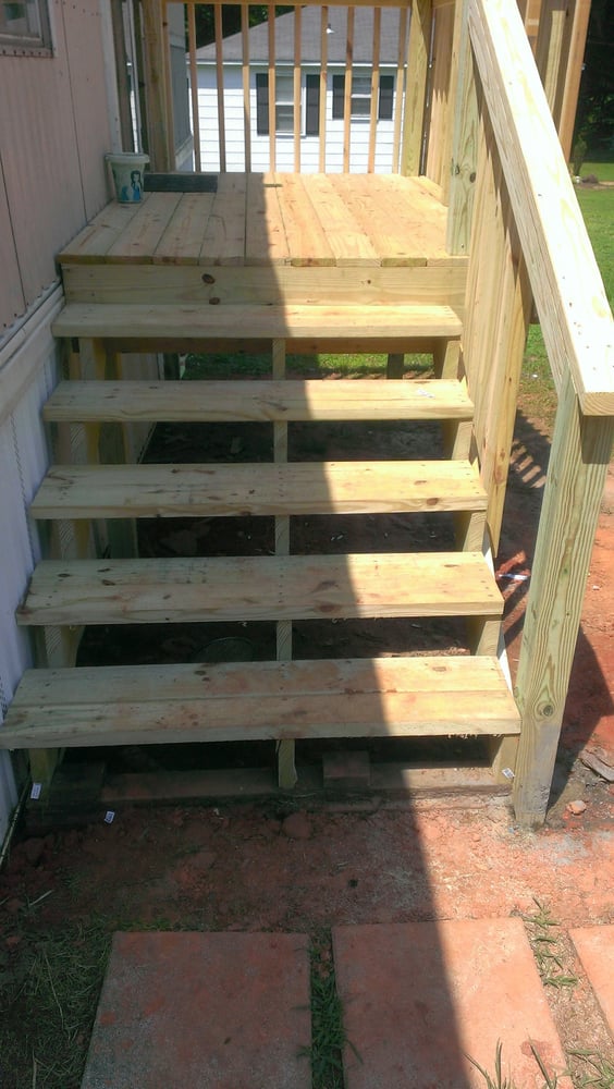 Photo(s) from David E Helms