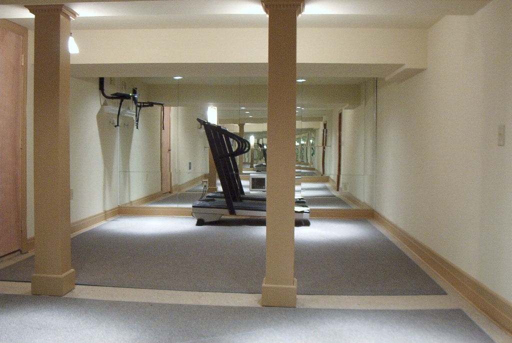 3 Barrel Island Wine Room