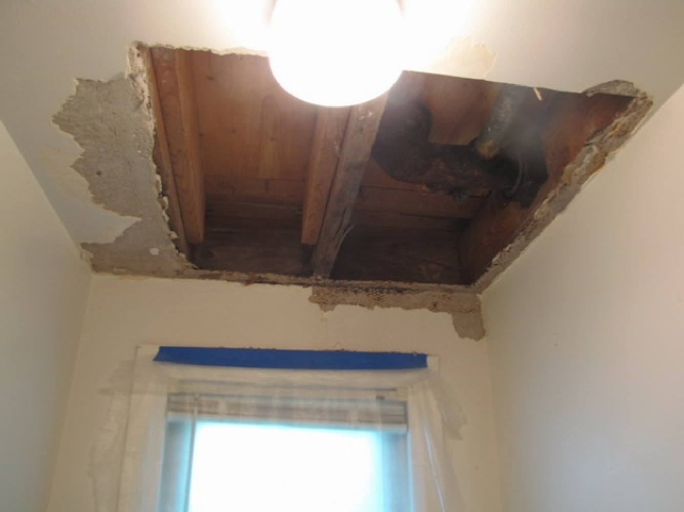 Bathroom Plaster Repair