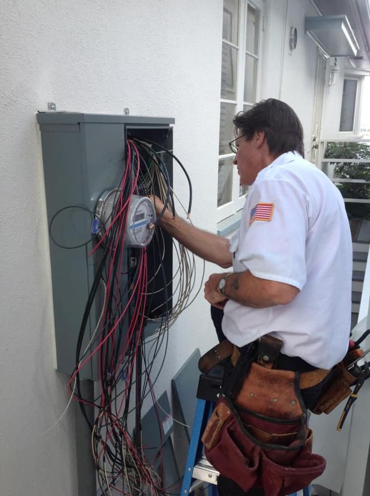 Photo(s) from Point Loma electric