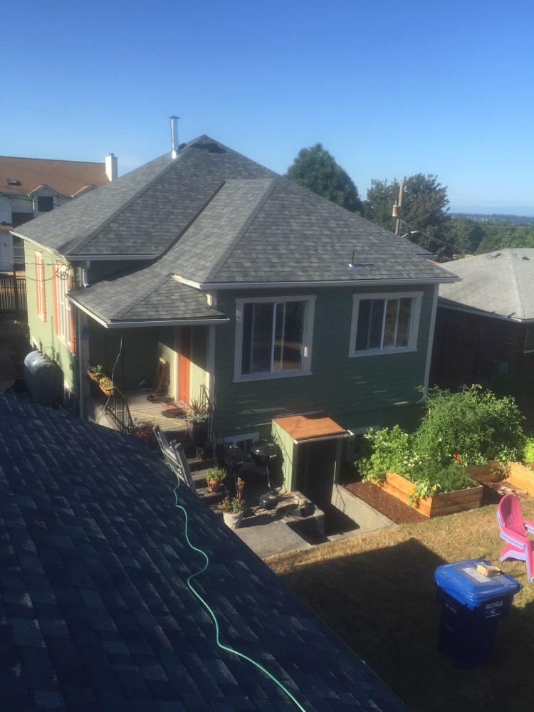 Photo(s) from Acuyser Roofing