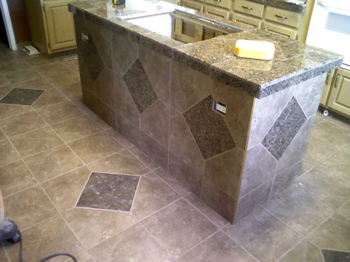 Othello Kitchen Granite/Porcelain Tile Work