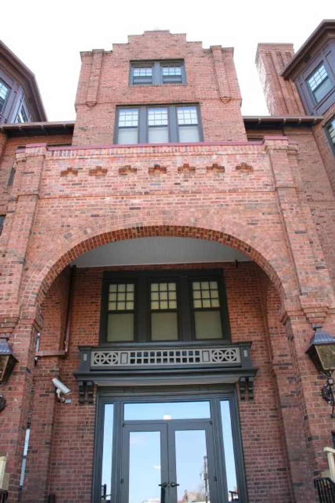 Photo(s) from Evans Architects Ltd