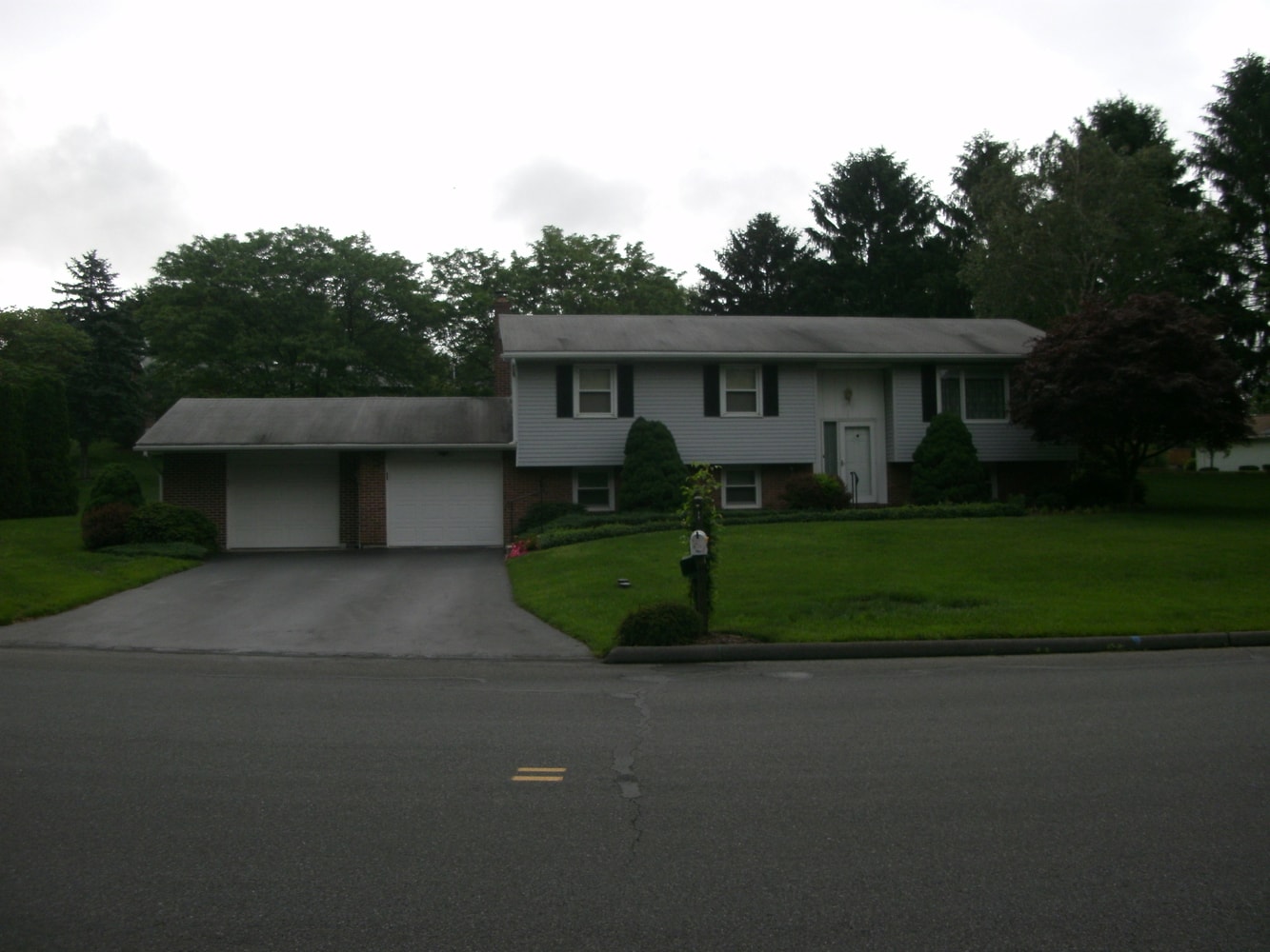 Power Washing House Cleaning Services Decks Roof Siding Bernville, PA 19506, USA; Birdsboro, PA 19508, USA; Blandon, PA 19510, U