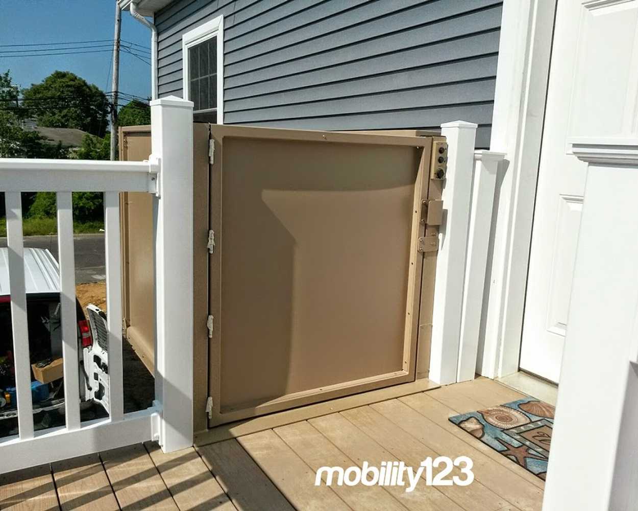 Wheelchair Lifts (VPL)