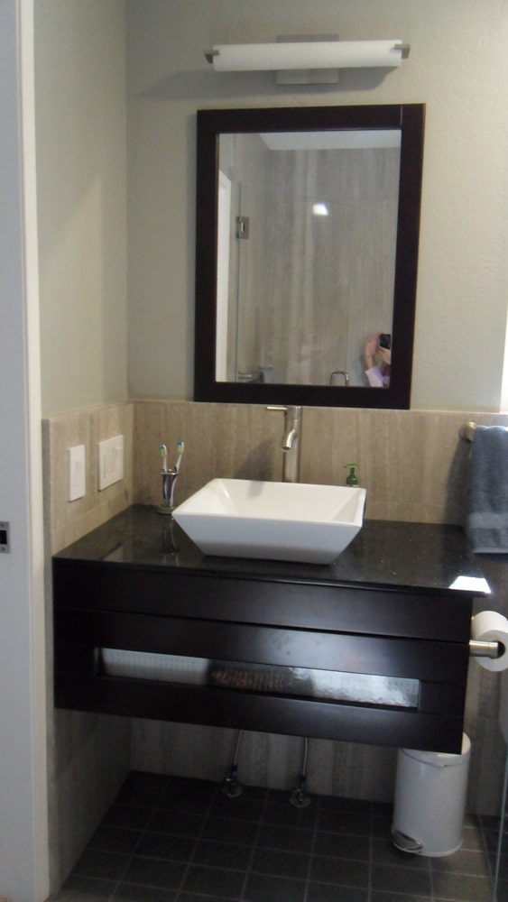 Independent Tile & Stone