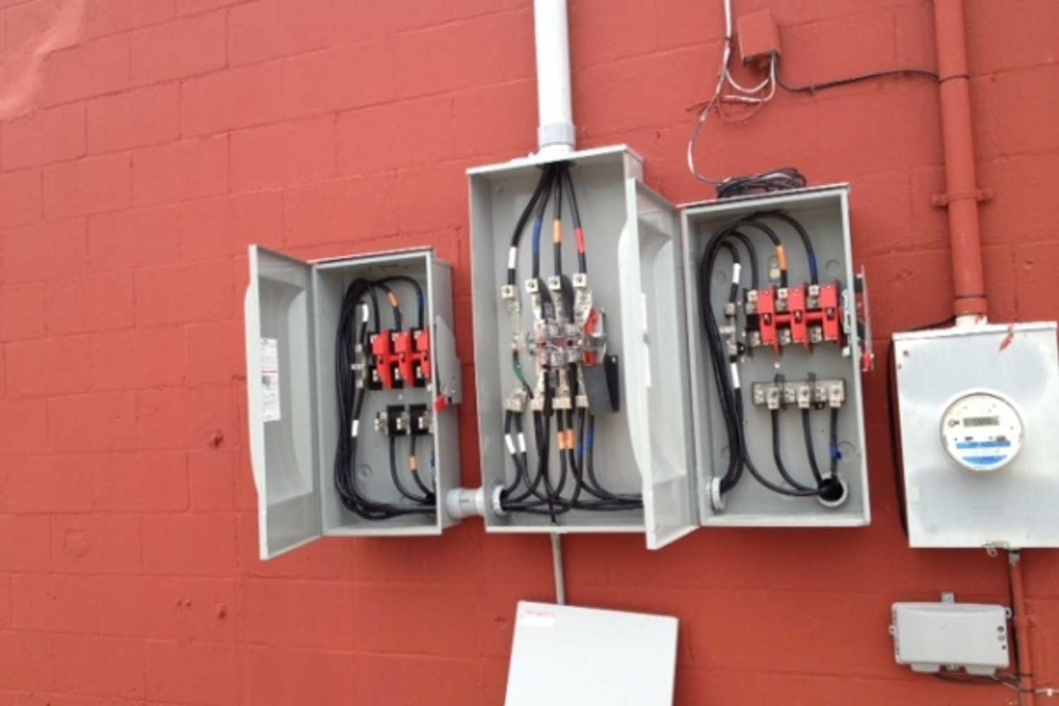 Photos from Mireles Electric